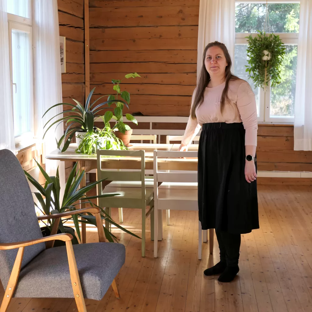 Ranualainen Sanna-Maria Mertala kertoo kulutuskäyttäytymisensä muuttuneen ajan kanssa ekologisempaan suuntaan. 